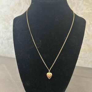 Gold Necklace with tiny heart